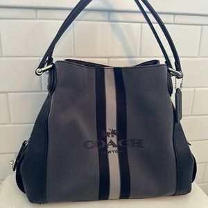 COACH Edie Shoulder Bag 31 with Horse & Carriage (69815)